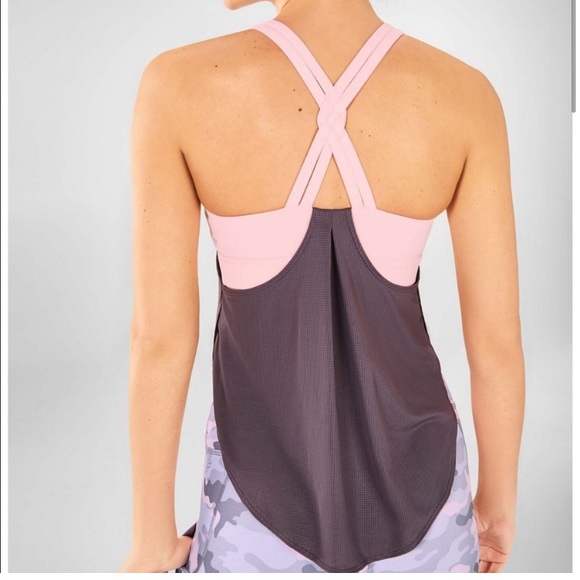 Fabletics Cashel Built-In Bra Swing Tank Size: m - Picture 2 of 7